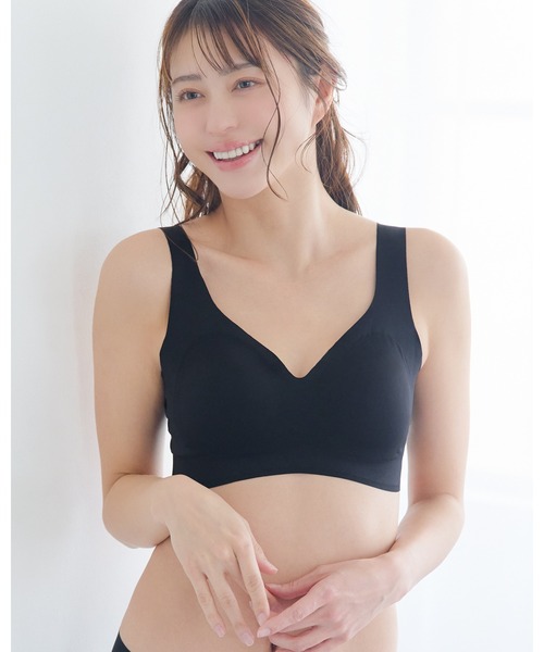 RADIANNE(ラディアンヌ)の「【寄せ上げて育てるナイトブラ】すっぴんナイトブラ/【ブラジャー単体】(ナイトブラ・レディース・グレー/ナチュラル/ブラック/ライトブルー/ライトピンク/ネイビー/ライトパープル/ベージュ/ホワイト/ベージュ系その他/ベージュ系その他2・S/L/XL/XXXL/XS/M/MG/LG/XXL/LLG)」の2枚目の写真