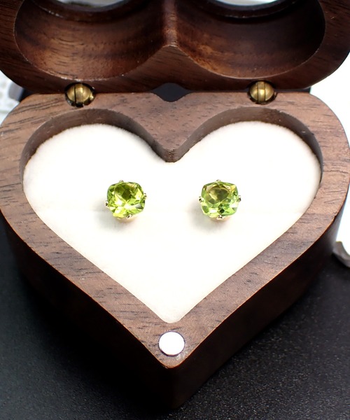 HaRu*/宝石質天然石（6ｍｍスクエア型）／14kgfピアス（ピアス（両耳用））｜CERCA（チェルカ）