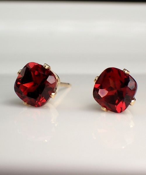 HaRu*/宝石質天然石（6ｍｍスクエア型）／14kgfピアス（ピアス（両耳用））｜CERCA（チェルカ）