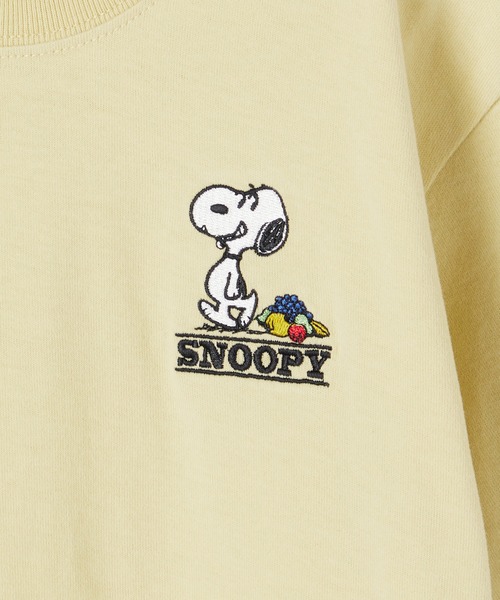 FRUIT OF THE LOOM（フルーツオブザルーム）の「FTL × PEANUTSプリントTEE2 / コラボ / ピーナッツ / スヌーピー / 半袖 / Tシャツ / プリント / カジュアル / ユニセックス（Tシャツ/カットソー・キッズ・チャコール/イエロー・S/M/L）」の4枚目の写真