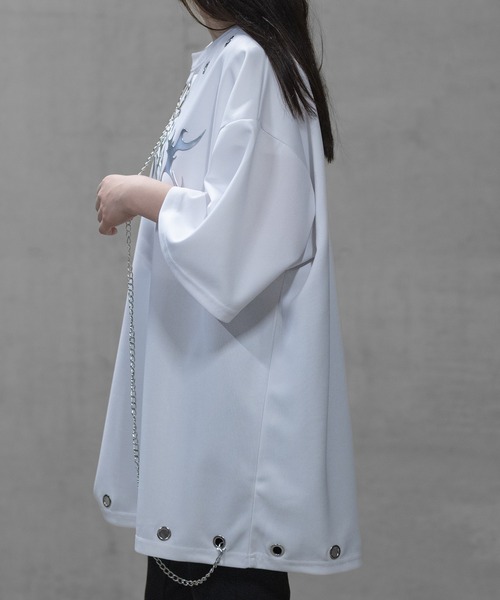 JOHN'S CLOSET(ジョンズクローゼット)の「【13】アイレットチェーン付 メタルロゴ BIG TEE(Tシャツ/カットソー・メンズ・ブラック/ホワイト・MEDIUM/LARGE)」の4枚目の写真