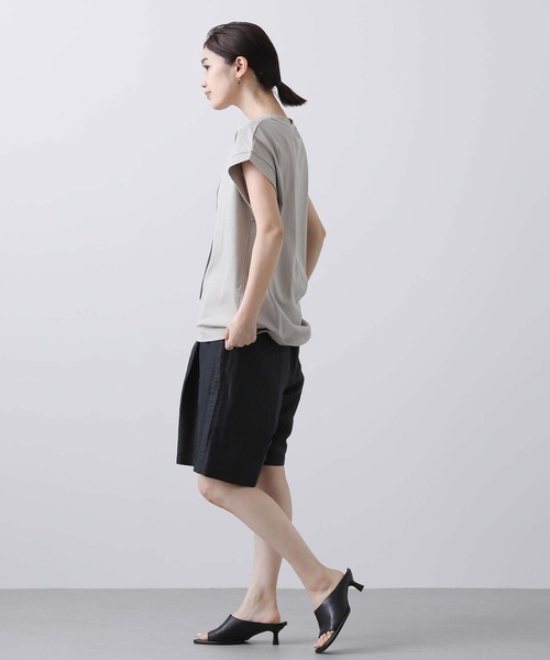 Gready Brilliant(グレディブリリアン)の「FOGGYフォトカットソーFR(Tシャツ/カットソー・レディース・オフホワイト/グレイッシュベージュ・38)」の18枚目の写真