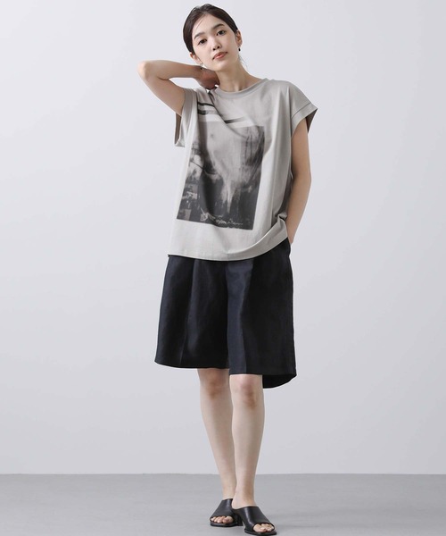 Gready Brilliant(グレディブリリアン)の「FOGGYフォトカットソーFR(Tシャツ/カットソー・レディース・オフホワイト/グレイッシュベージュ・38)」の17枚目の写真