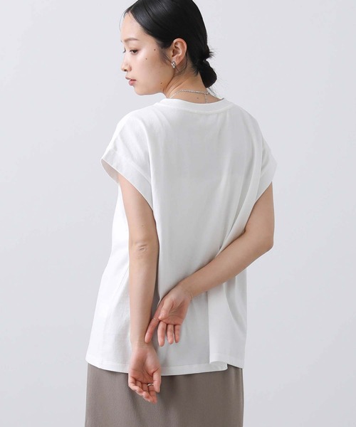 Gready Brilliant(グレディブリリアン)の「FOGGYフォトカットソーFR(Tシャツ/カットソー・レディース・オフホワイト/グレイッシュベージュ・38)」の10枚目の写真