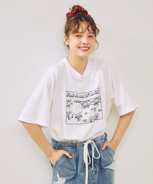 anoco no oheya(アノコノオへヤ)の「sheep big T(Tシャツ/カットソー・レディース・イエロー/ホワイト/アイボリー・FREE)」の5枚目の写真
