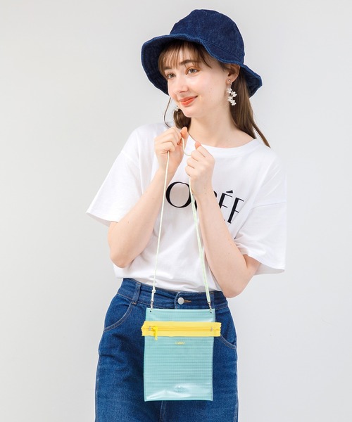 ACCOMMODE(アコモデ)の「パターンカラップケース(ショルダーバッグ・レディース・ピンク/ライトブルー/ブラック/クリア/イエロー/パープル/オレンジ/ミント/ベージュ・FREE)」の14枚目の写真