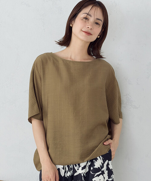 COMME CA ISM（コムサイズム）の「オーバーサイズブラウス（シャツ/ブラウス・レディース・グレイッシュベージュ/カーキ/オフホワイト/ネイビー・FREE）」の7枚目の写真