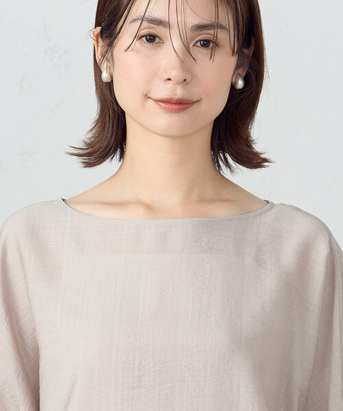 COMME CA ISM（コムサイズム）の「オーバーサイズブラウス（シャツ/ブラウス・レディース・グレイッシュベージュ/カーキ/オフホワイト/ネイビー・FREE）」の15枚目の写真