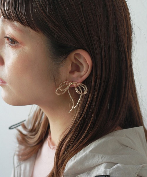 Crisp（クリスプ）の「ビーズリボンピアス（ピアス（両耳用）・レディース・ブルー/ピンク・FREE）」の6枚目の写真