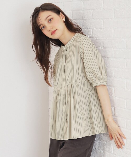 index（インデックス）の「◆ラメラインペプラムブラウス【防シワ／洗濯機洗い可】（シャツ/ブラウス・レディース・パープル系1/ホワイト系5/ネイビー系2/ベージュ系その他6/サックスブルー系2・38/40/36/42）」の9枚目の写真