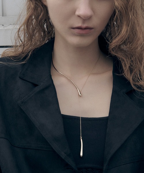 GOLDY(ゴールディ)の「カーブド メタル ”Y"シェイプ ネックレス(ネックレス・レディース・ピンク系その他/シルバー/ゴールド・FREE)」の1枚目の写真