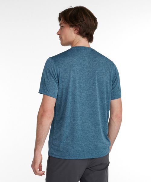 L.L.Bean（エルエルビーン）の「ウルトラライト・アドベンチャー・ティ 米国フィット・レギュラー（Tシャツ/カットソー・メンズ・ブラック/ダークインディゴブルー/グリーン系・SMALL/MEDIUM/LARGE）」の5枚目の写真