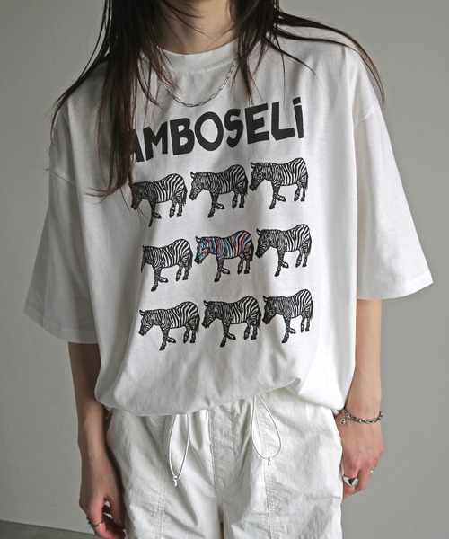 COURO(コウロ)の「アニマルプリントTシャツ(Tシャツ/カットソー・レディース・ブラック/ダークグリーン/ブルー/ホワイト/オレンジ/ネイビー・M/L/XL)」の8枚目の写真