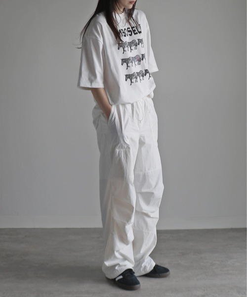 COURO(コウロ)の「アニマルプリントTシャツ(Tシャツ/カットソー・レディース・ブラック/ダークグリーン/ブルー/ホワイト/オレンジ/ネイビー・M/L/XL)」の9枚目の写真