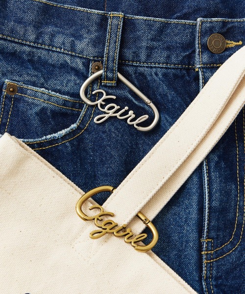 X-girl（エックスガール）の「SCRIPT LOGO CARABINER（キーケース/キーアクセサリー・レディース・シルバー/ゴールド・ONE SIZE）」の7枚目の写真