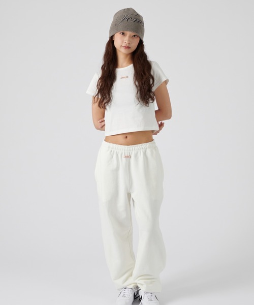 FCMM(エフシーエムエム)の「FCMM BASIC CROP TEE/FCMMベーシッククロップT(Tシャツ/カットソー・レディース・ブラック/グレー/ホワイト・MEDIUM/SMALL)」の6枚目の写真