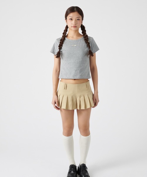 FCMM(エフシーエムエム)の「FCMM BASIC CROP TEE/FCMMベーシッククロップT(Tシャツ/カットソー・レディース・ブラック/グレー/ホワイト・MEDIUM/SMALL)」の4枚目の写真