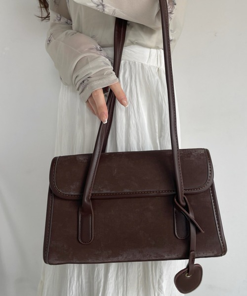 Ada.（エイダ）の「スウェードタッチ パイピング ロング ハンドル スクエアバッグ（ハンドバッグ・レディース・ブラウン/アイボリー/ブラック・FREE）」の17枚目の写真