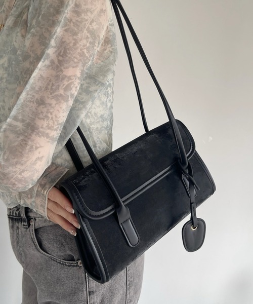 Ada.（エイダ）の「スウェードタッチ パイピング ロング ハンドル スクエアバッグ（ハンドバッグ・レディース・ブラウン/アイボリー/ブラック・FREE）」の21枚目の写真