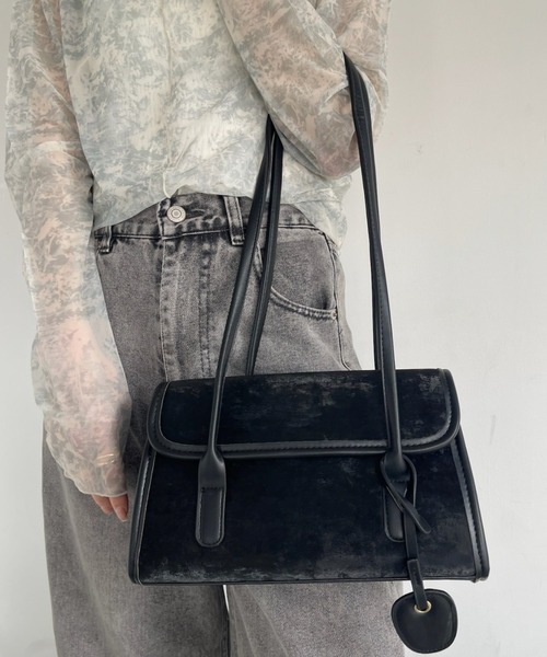 Ada.（エイダ）の「スウェードタッチ パイピング ロング ハンドル スクエアバッグ（ハンドバッグ・レディース・ブラウン/アイボリー/ブラック・FREE）」の22枚目の写真