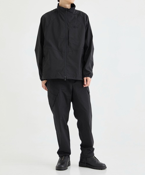 WHITE MOUNTAINEERING（ホワイトマウンテニアリング）の「【White Mountaineering / ホワイトマウンテニアリング】WM×UMBRO BLOUSON（ブルゾン・メンズ・ブラック・2/1/0）」の3枚目の写真
