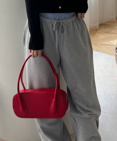 Birthday room（バースデイルーム）の「スクエアボストンバッグ / square boston bag（ボストンバッグ・レディース・レッド/ブラック/ライトブルー/シルバー・FREE）」の4枚目の写真