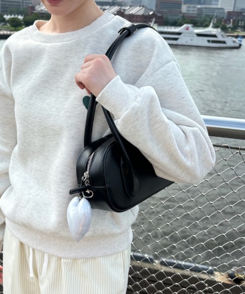 Birthday room（バースデイルーム）の「スクエアボストンバッグ / square boston bag（ボストンバッグ・レディース・レッド/ブラック/ライトブルー/シルバー・FREE）」の5枚目の写真