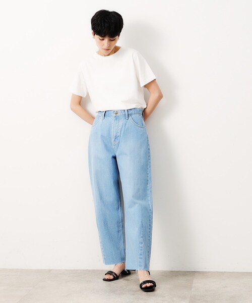 OPAQUE.CLIP（オペークドットクリップ）の「◆≪Lee別注≫カーブデニムパンツ（デニムパンツ・レディース・グレー系その他/ブルー・03/02）」の20枚目の写真