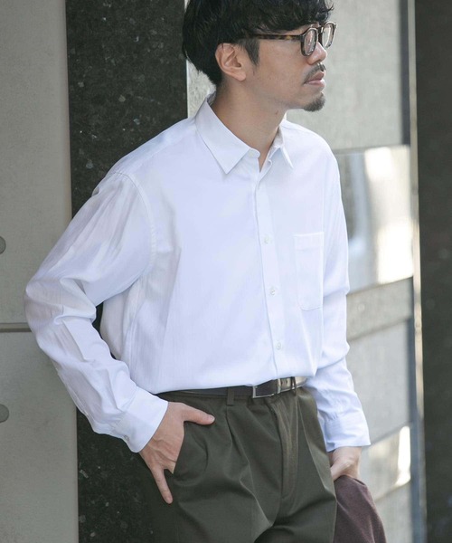 URBAN RESEARCH ROSSO MEN(アーバンリサーチロッソメン)の「シャドーストライプリラックスシャツ(シャツ/ブラウス・メンズ・ホワイト/ネイビー/グレー・MEDIUM/LARGE)」の1枚目の写真