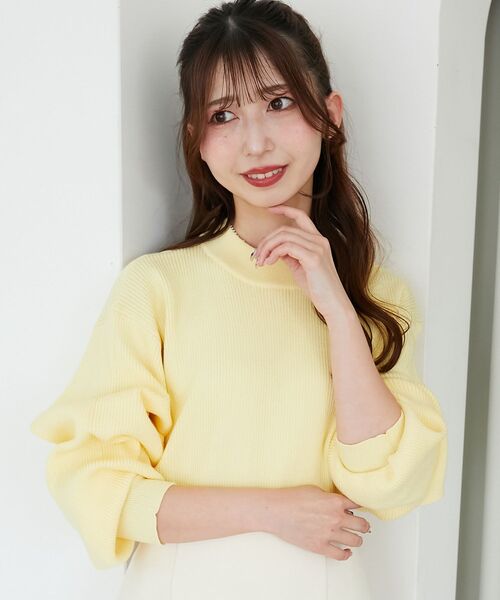 MAJESTIC LEGON（マジェスティックレゴン）の「【全13色でカラバリ豊富/着回し力抜群】ボリュームスリーブニット（ニット/セーター・レディース・ピンク/ボルドー/アイボリー/ブラック/ブルー/グレー/ベージュ/イエロー/ピンク系その他/ブラウン/ミント/コバルトブルー/ネイビー・MEDIUM）」の11枚目の写真