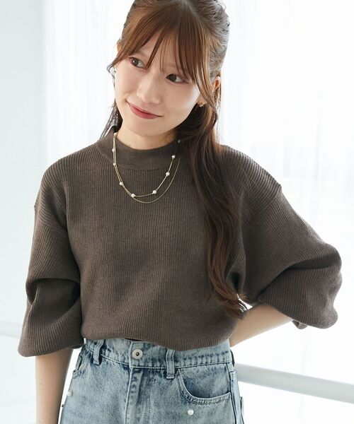 MAJESTIC LEGON（マジェスティックレゴン）の「【全13色でカラバリ豊富/着回し力抜群】ボリュームスリーブニット（ニット/セーター・レディース・ピンク/ボルドー/アイボリー/ブラック/ブルー/グレー/ベージュ/イエロー/ピンク系その他/ブラウン/ミント/コバルトブルー/ネイビー・MEDIUM）」の19枚目の写真