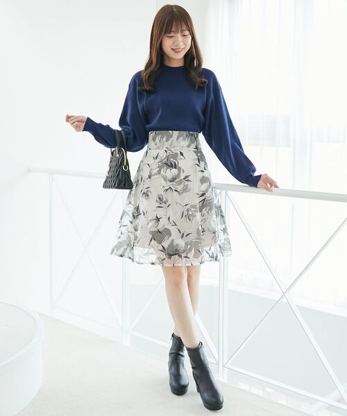 MAJESTIC LEGON（マジェスティックレゴン）の「【全13色でカラバリ豊富/着回し力抜群】ボリュームスリーブニット（ニット/セーター・レディース・ピンク/ボルドー/アイボリー/ブラック/ブルー/グレー/ベージュ/イエロー/ピンク系その他/ブラウン/ミント/コバルトブルー/ネイビー・MEDIUM）」の22枚目の写真