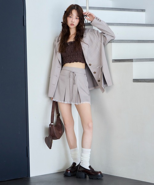 one after another NICE CLAUP（ワンアフターアナザーナイスクラップ）の「レースボックスプリーツミニスカート【セットアップジャケットあり】（スカート・レディース・杢グレー/ブラウン/ベージュ・SMALL/MEDIUM）」の6枚目の写真