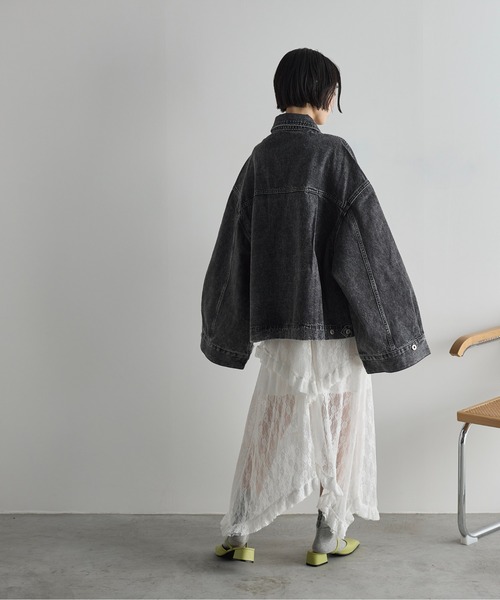 THE YOn(ザヨン)の「イレギュラーヘムティアードレーススカート(スカート・レディース・ブラック/ホワイト・FREE)」の13枚目の写真