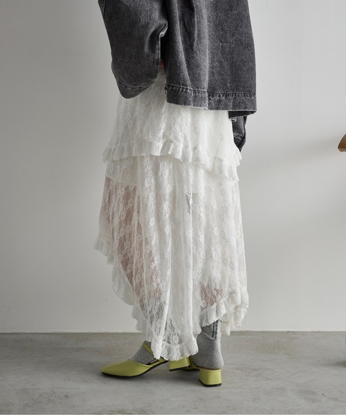 THE YOn(ザヨン)の「イレギュラーヘムティアードレーススカート(スカート・レディース・ブラック/ホワイト・FREE)」の7枚目の写真