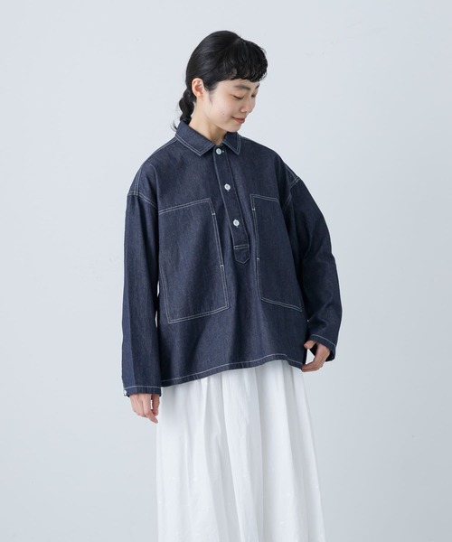 かぐれ(カグレ)の「デニムプルオーバーシャツ(シャツ/ブラウス・レディース・インディゴブルー/オフホワイト・FREE)」の11枚目の写真