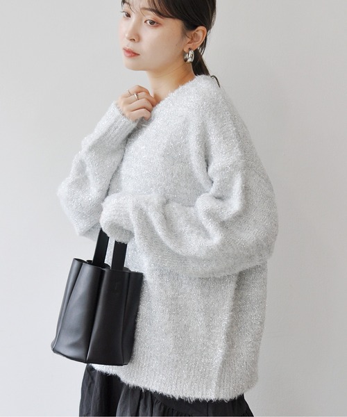 Meli rich(メリーリッチ)の「フェザーニットプルオーバー(ニット/セーター・レディース・アイボリー/ブラック/ターコイズブルー/オフホワイト/ブラック系その他/グレー・MEDIUM)」の7枚目の写真