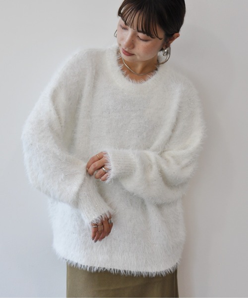 Meli rich(メリーリッチ)の「フェザーニットプルオーバー(ニット/セーター・レディース・アイボリー/ブラック/ターコイズブルー/オフホワイト/ブラック系その他/グレー・MEDIUM)」の19枚目の写真