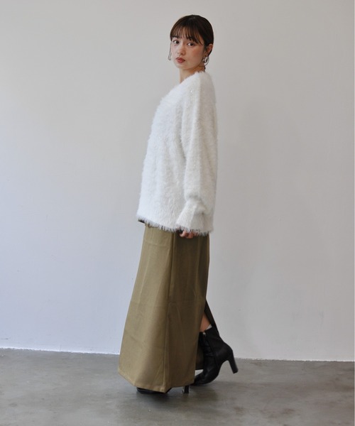 Meli rich(メリーリッチ)の「フェザーニットプルオーバー(ニット/セーター・レディース・アイボリー/ブラック/ターコイズブルー/オフホワイト/ブラック系その他/グレー・MEDIUM)」の22枚目の写真