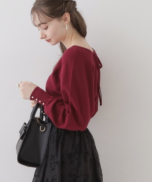 couture brooch（クチュールブローチ）の「【美シルエットニット】リボン2WAYフェイクパール袖ドルマンニット（ニット/セーター・レディース・アイボリー/ライトグレー/ブラック/ボルドー/グレー系4・38/42）」の7枚目の写真