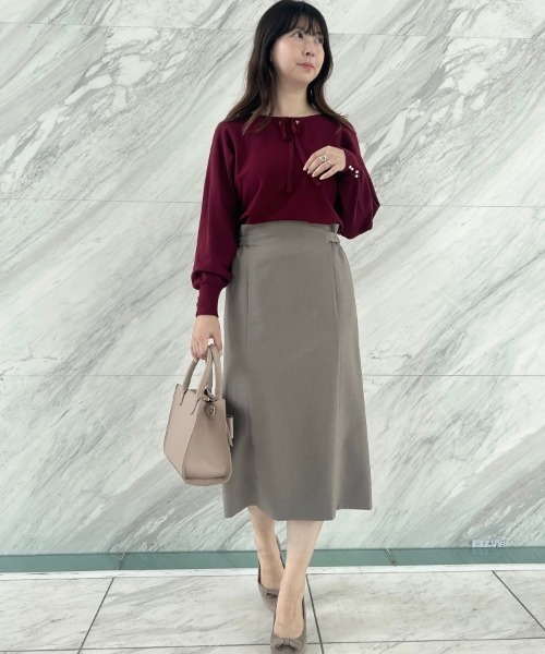 couture brooch（クチュールブローチ）の「【美シルエットニット】リボン2WAYフェイクパール袖ドルマンニット（ニット/セーター・レディース・アイボリー/ライトグレー/ブラック/ボルドー/グレー系4・38/42）」の10枚目の写真