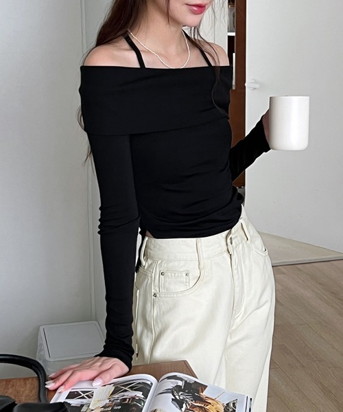 by muni:r(バイ ムニール)の「スリットオフショルダーストラップロングTシャツ(Tシャツ/カットソー・レディース・ブラック/アイボリー・FREE)」の20枚目の写真