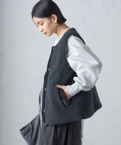 Barbour(バブアー)の「Barbour:DULSIE LINER(ベスト・レディース・ブラック/オリーブ/ナチュラル・ONE SIZE)」の16枚目の写真