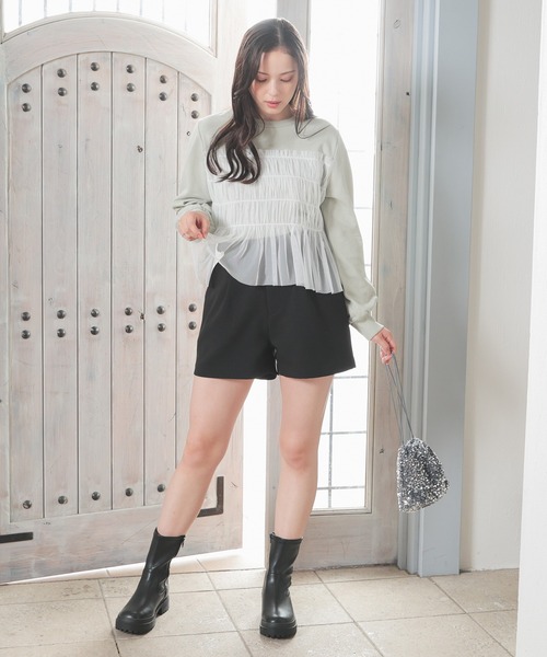 Honeys(ハニーズ)の「脇ベルト付ショートパンツ(その他パンツ・レディース・チャコール/アイボリー/ブラック・SS/S/M/L/LL)」の8枚目の写真