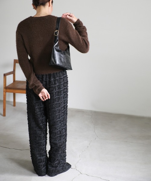 select MOCA（セレクトモカ）の「Vネックシャギーリブショートカーディガン（カーディガン/ボレロ・レディース・ブラウン/チャコール/ベージュ/アイボリー・FREE）」の11枚目の写真