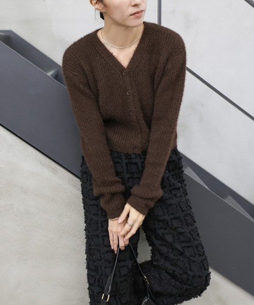 select MOCA（セレクトモカ）の「Vネックシャギーリブショートカーディガン（カーディガン/ボレロ・レディース・ブラウン/チャコール/ベージュ/アイボリー・FREE）」の9枚目の写真