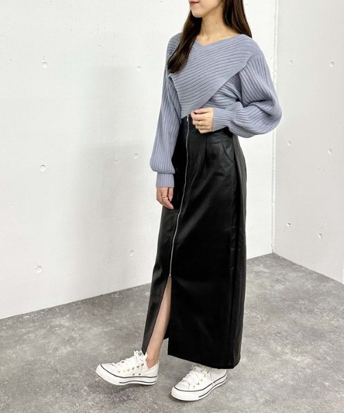 archives（アルシーヴ）の「ＦＺＩＰフェイクレザータイトスカート（スカート・レディース・ブラック/ブラウン・MEDIUM）」の9枚目の写真