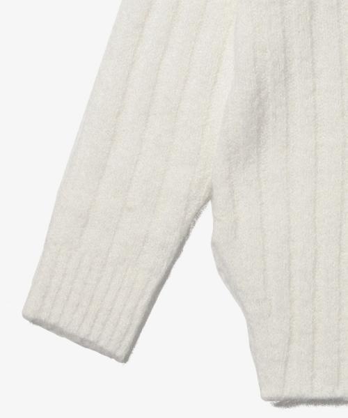 BEAMS LIGHTS Women's（ビームスライツ ウィメンズ）の「BEAMS LIGHTS / Vネックワイドリブ プルオーバー（ニット/セーター・レディース・オフホワイト/グレー/オリーブ・ONE SIZE）」の7枚目の写真