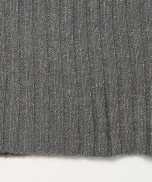 BEAMS LIGHTS Women's（ビームスライツ ウィメンズ）の「BEAMS LIGHTS / Vネックワイドリブ プルオーバー（ニット/セーター・レディース・オフホワイト/グレー/オリーブ・ONE SIZE）」の16枚目の写真