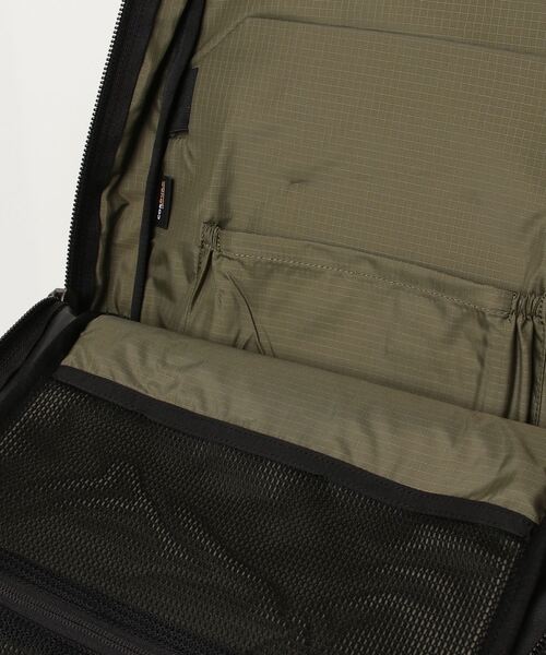 GREGORY(グレゴリー)の「GREGORY COVERT MISSION DAY V4 グレゴリー カバートミッションデイ バックパック(バックパック/リュック・メンズ・ブラック・FREE)」の6枚目の写真